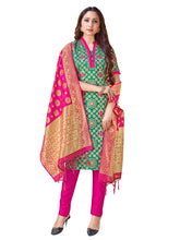 Costume Salwar tissé en soie d'art Banarasi vert